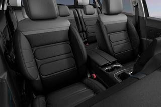 Фото интерьера CITROEN C5 Aircross New №12