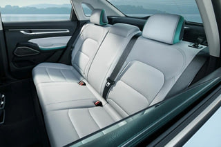 Фото интерьера GEELY Belgee S50 №7