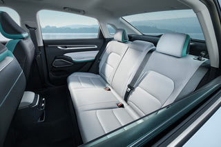 Фото интерьера GEELY Emgrand №8