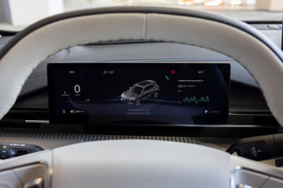 Фото интерьера GEELY EX5 №3