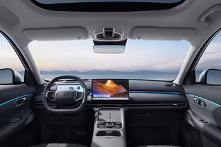 Фото интерьера GEELY EX5 EM-i №2