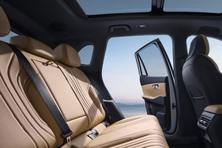 Фото интерьера GEELY EX5 EM-i №7