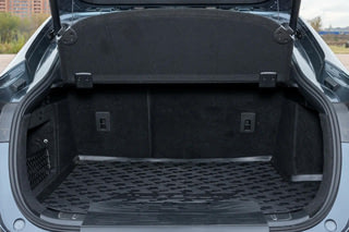 Фото интерьера GEELY KNEWSTAR 001 №12