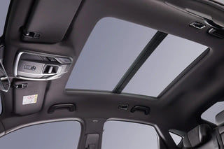 Фото интерьера GEELY KNEWSTAR 001 №9