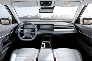 Фото интерьера KGM Torres №1