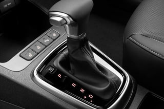 Фото интерьера Kia Rio (Solaris KRS) №3