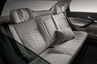 Фото интерьера LADA Aura №15