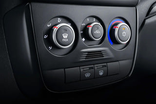 Фото интерьера LADA Granta Active Cross №5