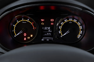 Фото интерьера LADA Granta лифтбек №7