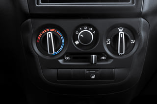 Фото интерьера LADA Granta седан №10