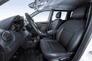 Фото интерьера LADA Largus Cross №3