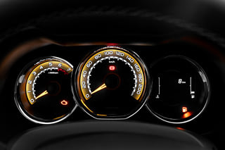 Фото интерьера LADA Largus Cross №4