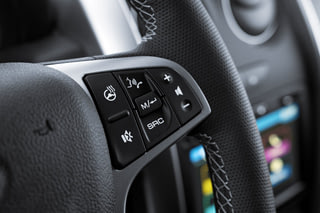 Фото интерьера LADA Largus Cross №6