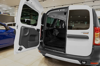 Фото интерьера LADA Largus Cross №17