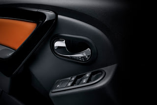 Фото интерьера LADA Largus универсал №7