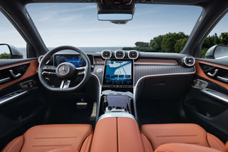 Фото интерьера Mercedes-Benz GLC L №1