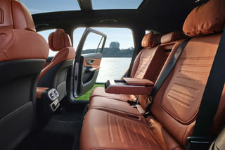 Фото интерьера Mercedes-Benz GLC L №6