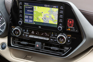 Фото интерьера TOYOTA Highlander №10