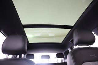 Фото интерьера Volkswagen Tayron №16