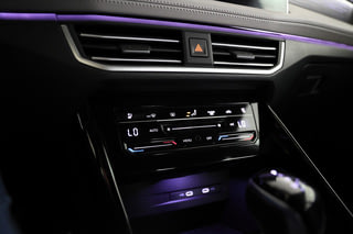 Фото интерьера Volkswagen Tayron №11