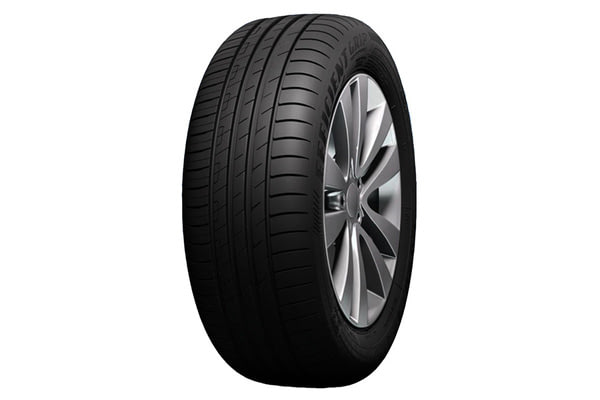 Goodyear EfficientGrip Performance | №1