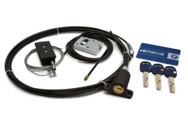 Механический замок капота FORTUS | №1 Механический замок капота FORTUS | №1