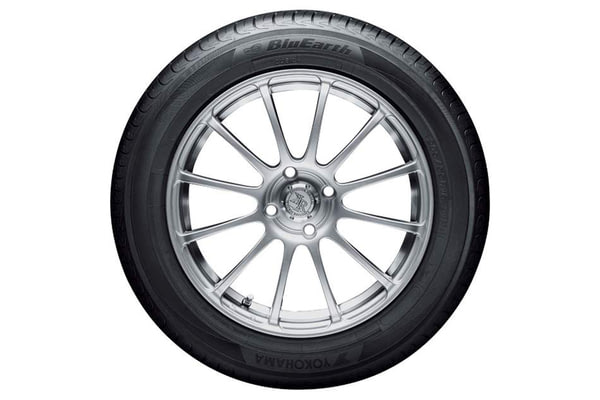 Yokohama BluEarth AE-01 | №3 Yokohama BluEarth AE-01 | №3