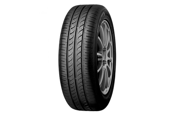 Yokohama BluEarth AE-01 | №1 Yokohama BluEarth AE-01 | №1