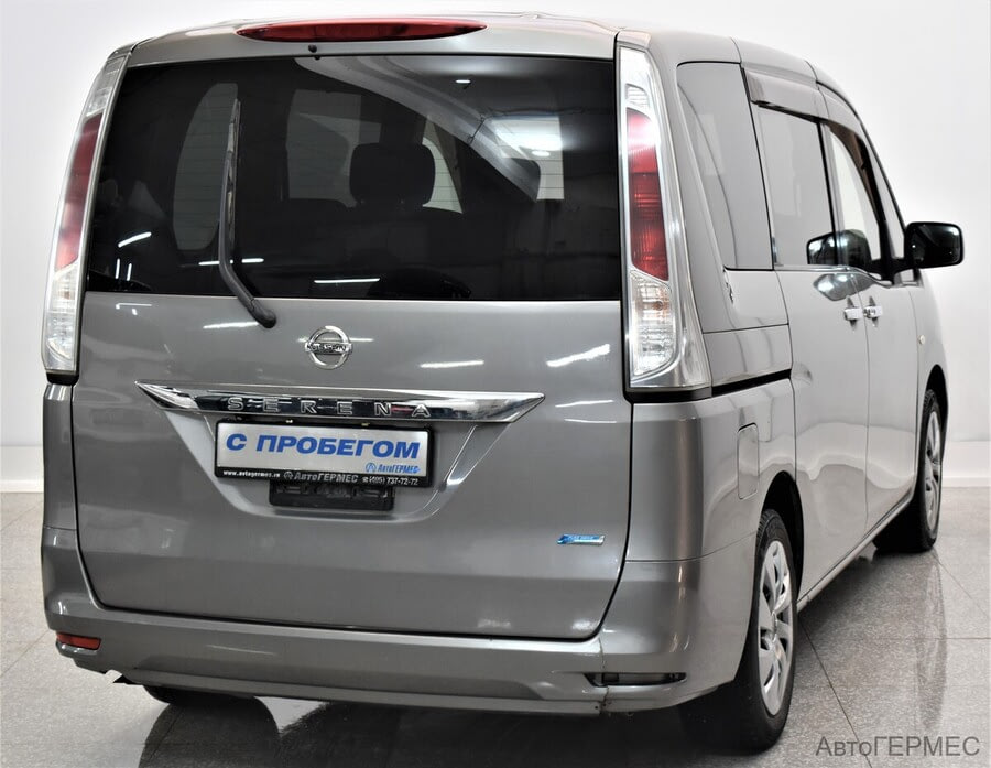 Фото NISSAN Serena IV (C26) с пробегом | №4