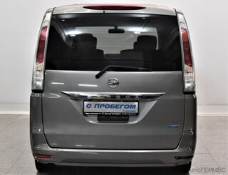 Фото NISSAN Serena IV (C26) с пробегом