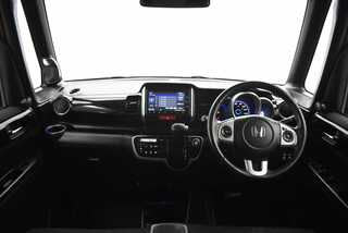 Фото Honda N-Box I с пробегом