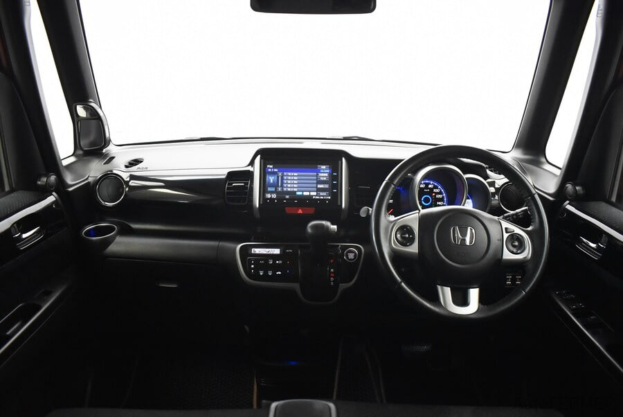 Фото Honda N-Box I с пробегом | №5