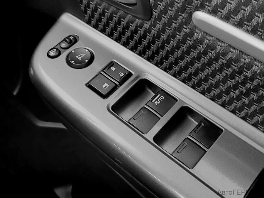 Фото Honda Stepwgn V с пробегом | №10