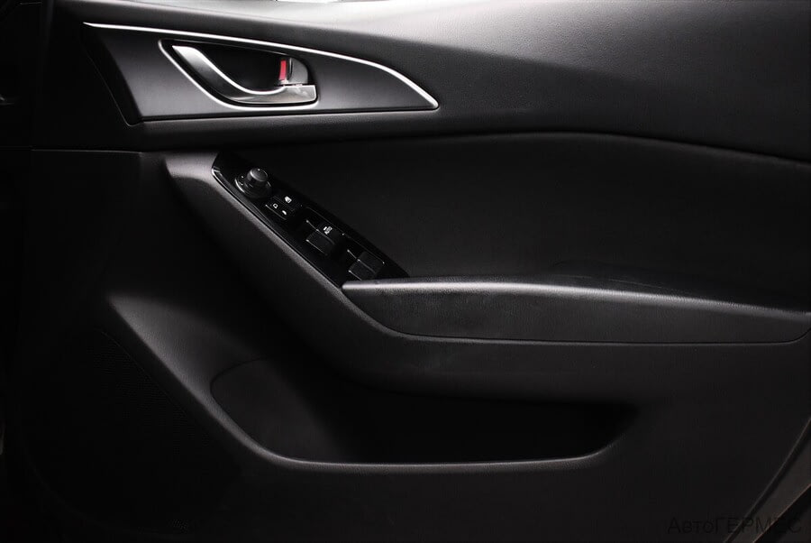 Фото MAZDA Axela III Рестайлинг с пробегом | №13