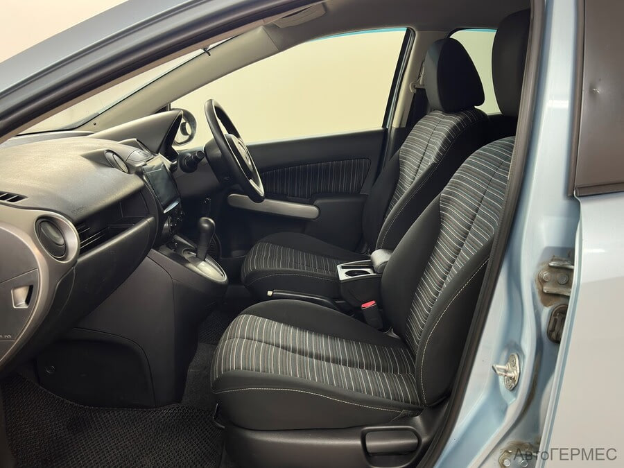 Фото MAZDA Demio III (DE) с пробегом | №10