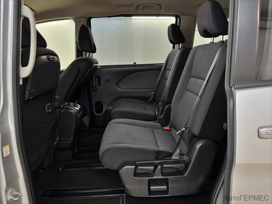 Фото NISSAN Serena V (C27) с пробегом | №13