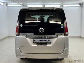 Фото NISSAN Serena V (C27) с пробегом