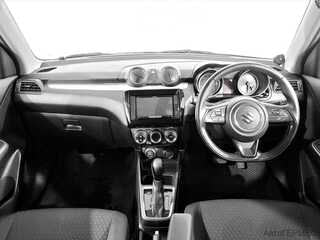 Фото SUZUKI Swift V с пробегом