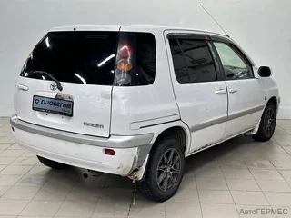 Фото TOYOTA Raum I с пробегом