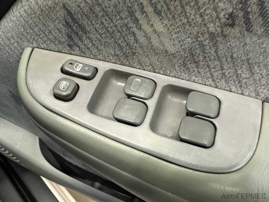 Фото TOYOTA Raum I с пробегом | №9