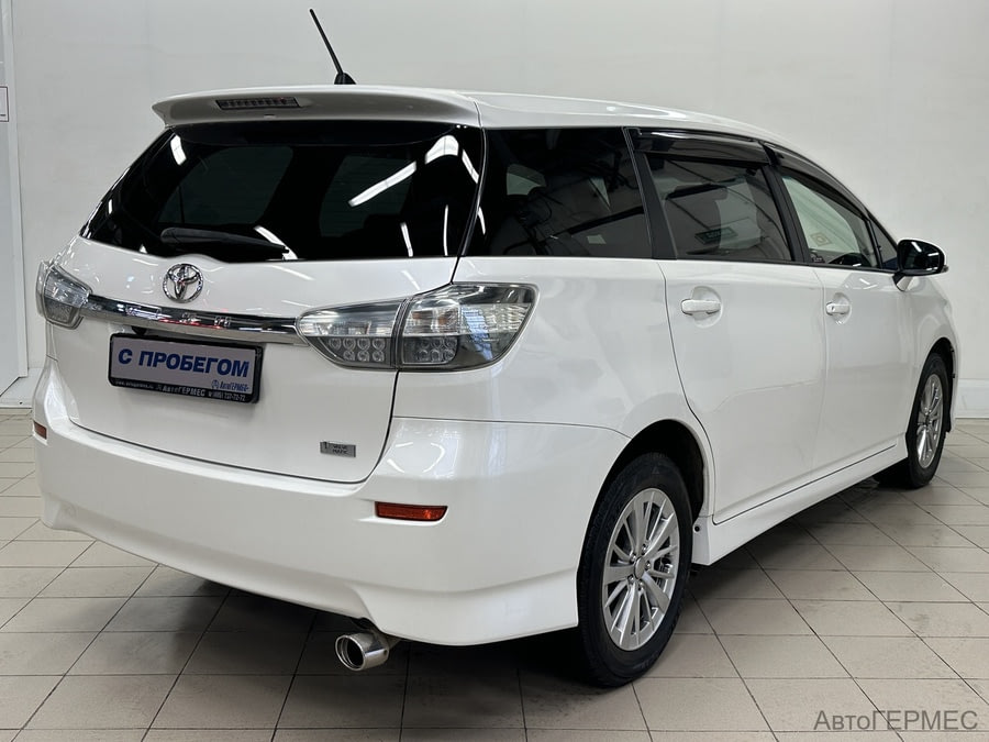 Фото TOYOTA Wish II Рестайлинг с пробегом | №4