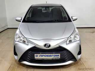 Фото TOYOTA Vitz III (XP130) Рестайлинг с пробегом