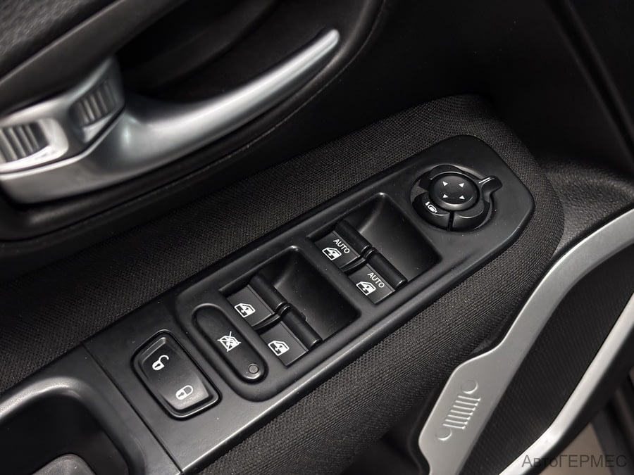 Фото Jeep Renegade I с пробегом | №8