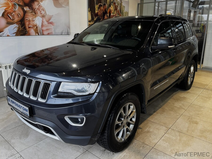 Фото Jeep Grand Cherokee IV (WK2) Рестайлинг с пробегом | №1