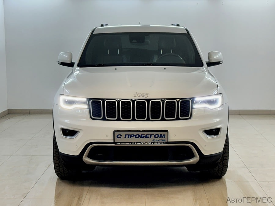 Фото Jeep Grand Cherokee IV (WK2) Рестайлинг с пробегом | №2 Фото Jeep Grand Cherokee IV (WK2) Рестайлинг с пробегом | №2
