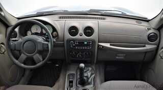 Фото Jeep Liberty (North America) I с пробегом