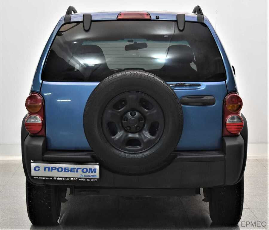 Фото Jeep Liberty (North America) I с пробегом | №3