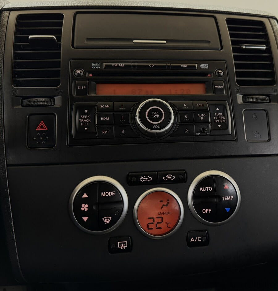 Фото NISSAN Tiida I Рестайлинг с пробегом | №7