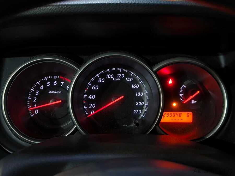 Фото NISSAN Tiida I Рестайлинг с пробегом | №6