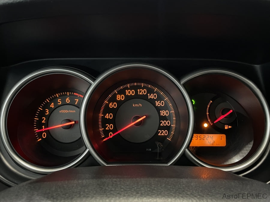 Фото NISSAN Tiida I с пробегом | №6